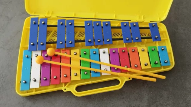 Xylophone Glockenspiel 25 Notes Métallophone Chromatique / maillets + étui jaune