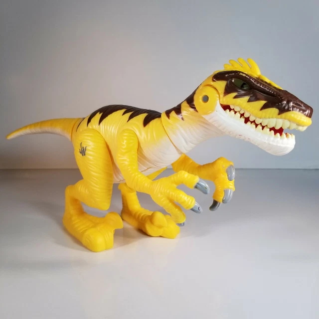 PLAYSKOOL HEROES JURASSIC World Velociraptor 10 Jaw Moves Roars Lights playskool-heroes-jurassic-world-velociraptor-10-jaw-moves-roars-lights