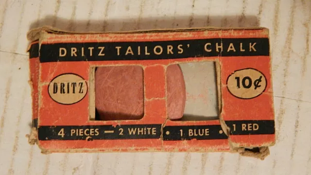 Vintage 1949 Small Box 10 Cent Box "Dritz Tailors' Chalk"