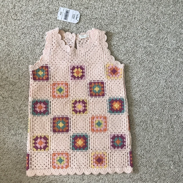 NUOVO abito a maglia all'uncinetto Next 9-12 nuovo con etichette abbigliamento bambina regalo JoJo