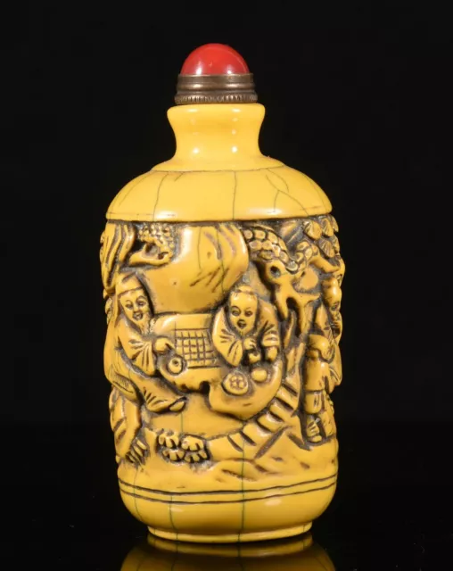 Dynasty Ox Horn Mann Menschen Schach spielen Jungen Snuff Flasche Snuff Box
