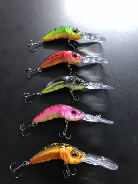 5 ASSORTED COLOURED hardbody lures for yellowbelly bass murray cod