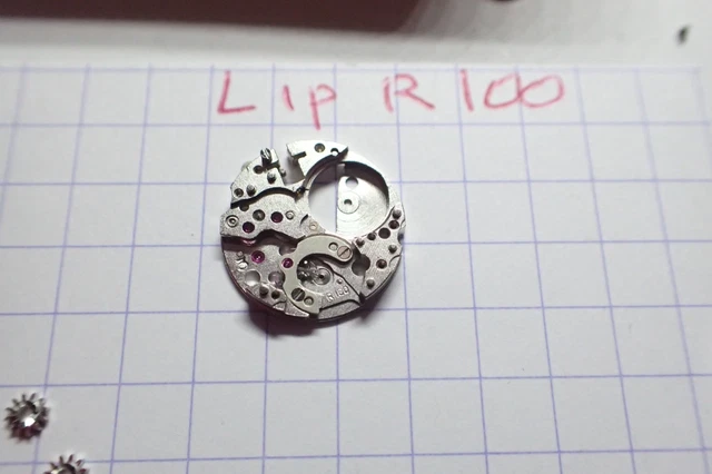 Tige De Remontoir Pour Montre Lip R100 - Pièce Détachée Occasion