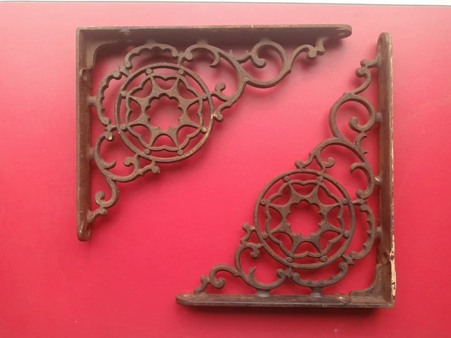 Pair Of Antique/Vtg Cast Iron Shelf Brackets