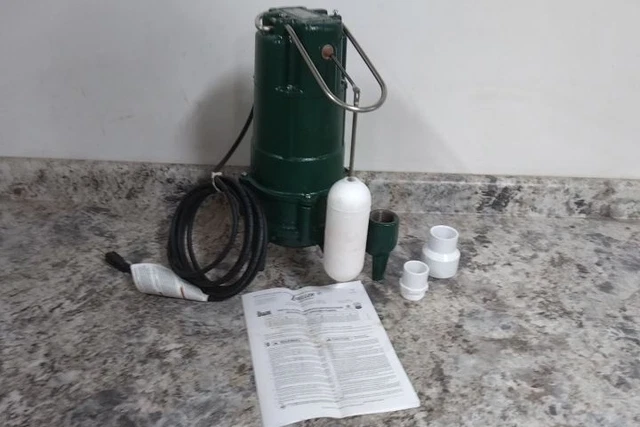 Zoeller 807-0012 1 HP 115VAC 55 Ft Max Head Grinder Pump