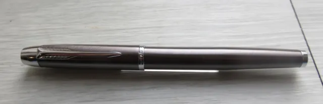 Stylo plume Parker IM acier metallisé brun brown metal steel FP