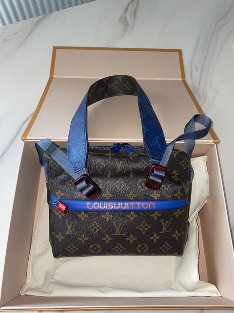 SAC LOUIS VUITTON Outdoor Messenger Brown Blue By Virgil Abloh SS
