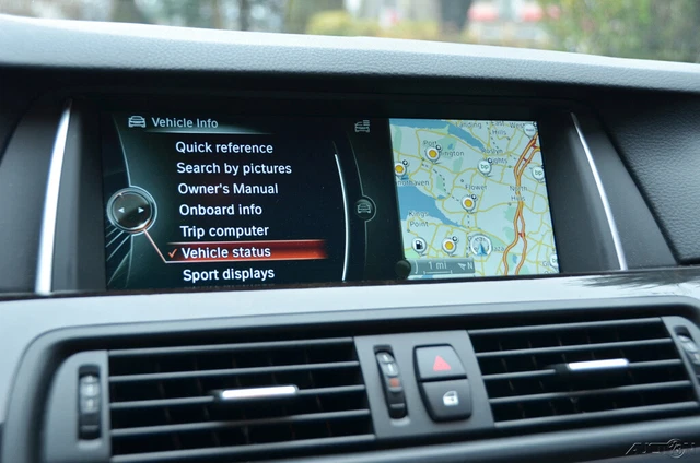 2014 BMW 5-Series 550i xDrive AWD 23