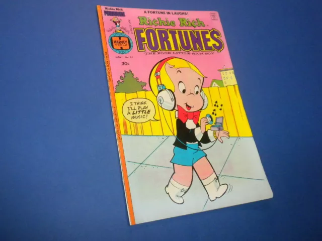 RICHIE RICH - FORTUNES #31 Harvey Comics 1976 The Poor Little Rich Boy