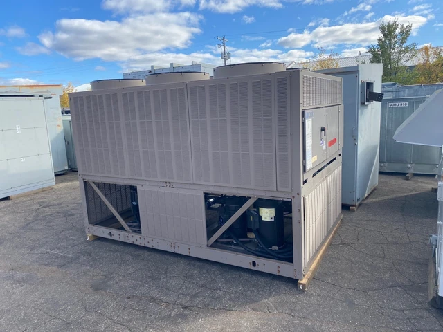 York Air Cooled Condensing Unit YLUA0098 98 Ton 410A Charge 460V 2014 MFD Used