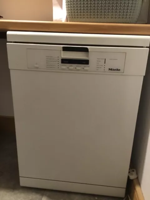Miele g5223sc freestanding dishwasher deals