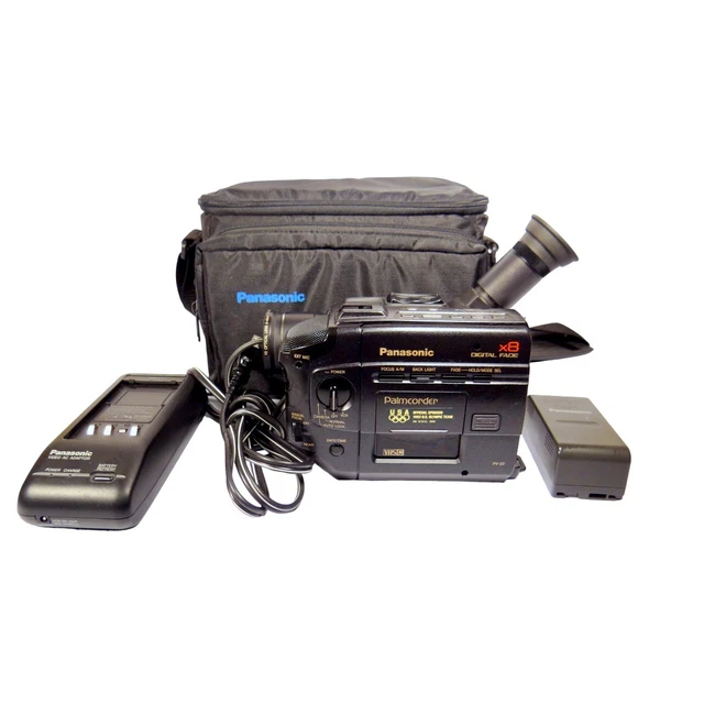 PANASONIC PV22D PALMCORDER VHS Video Camera Battery Charger Remote