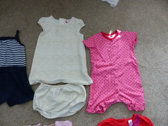 Pacchetto di abbigliamento per bambine grande età 9-12 mesi, successivo, cura della maternità, ecc. 2