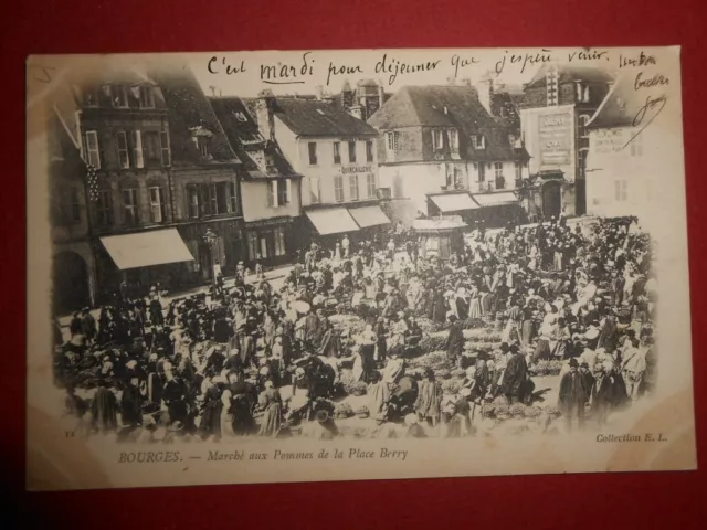 cpa carte postale ancienne Bourges marché aux pommes