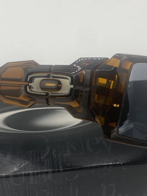 Oakley Oil Rig 03-463 Brown Smoke, Tungsten Iridium Lens Sunglasses Oakley Oil Rig 03-463 Brown Smoke, Tungsten Iridium Lens Sunglasses