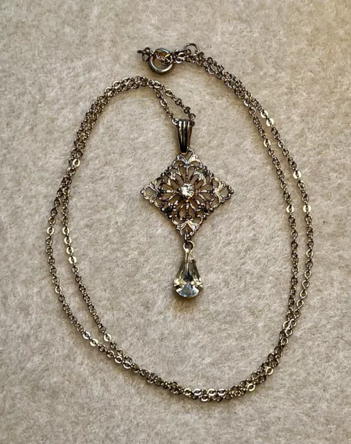 Antique/Vintage Gold Plated Victorian Revival Filigree Pendant Necklace 18"
