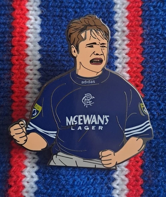 LARGE GLASGOW RANGERS "LEGEND ALLY McCOIST" PIN BADGE MINT CONDITION L