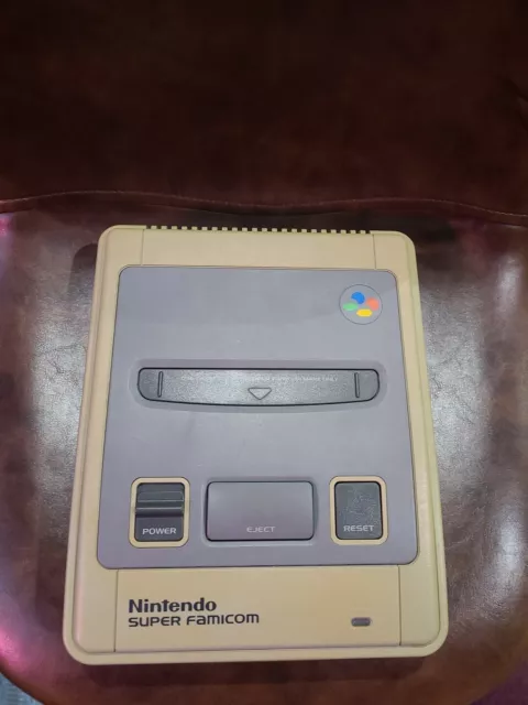 Console Nintendo Super Famicom Hs?