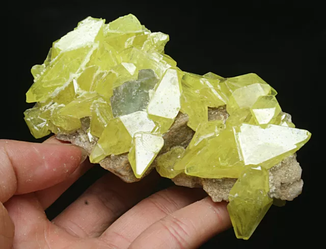 225g Rare New Find Bright Sulfur on fluorspar Crystal Mineral Specimen/China