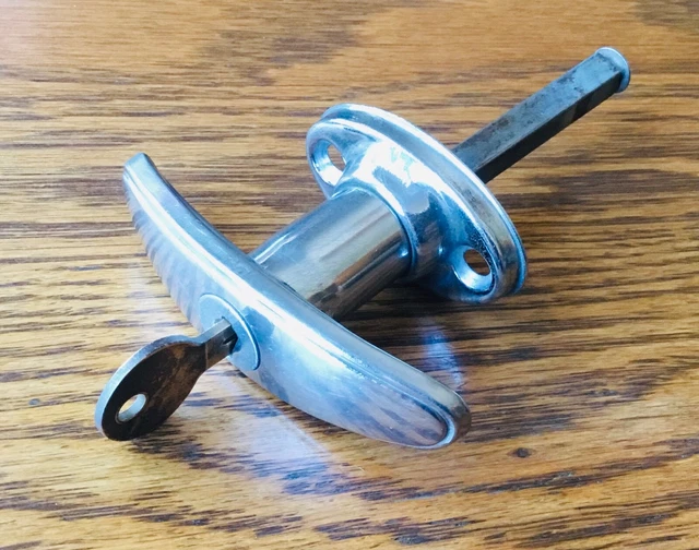 1930s Dodge Plymouth T~SHAPED TRUNK HANDLE w/KEY vtg exterior deck lid lock