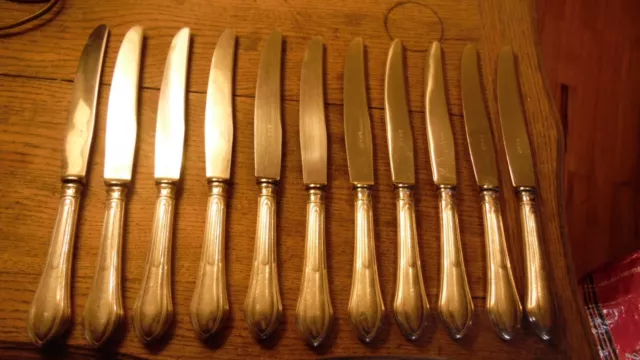 Service de 11 couteaux de table métal argenté SFAM modèle Art Nouveau / Déco