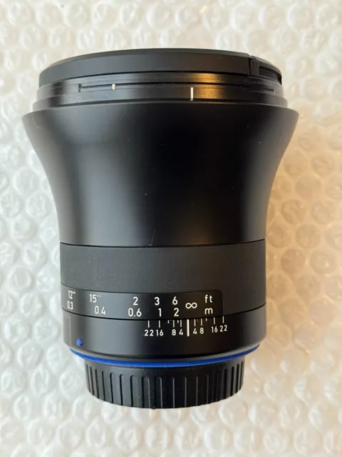 Zeiss Milvus 2.8/21 ZE T* Lens =ultra wide 21mm f2.8 Distagon for Canon EF (EXC)