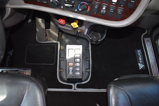 Peterbilt 389  386 388 Carpet Floor Mats fits 72” Sleeper Trucks Model