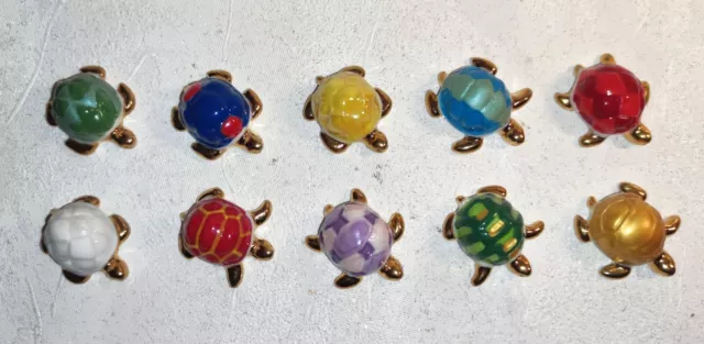 Fèves Pécieuses Tortues Nacrés Multicolores Et Or, Série De 10 Fèves Brillantes