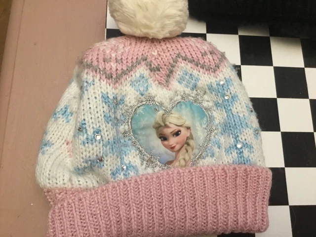 Pacchetto di 4 cappelli invernali di lana età 6 anni Disney next 3
