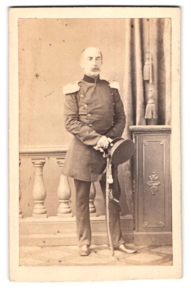 Fotografie L. Haase & Comp., Berlin, Gr. Friedrichstr. 178, Portrait Artillerie