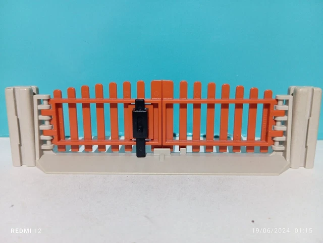 Pièces PLAYMOBIL 3072 Ferme - Double Porte (réf. 30211610 + 30045880), Occasion Bon état