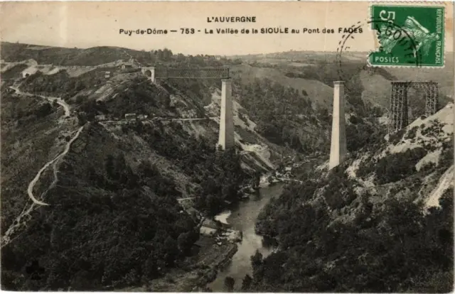 CPA L'Auvergne - PUY-de-DOME - La Vallée de la SIOULE au Pont des FADES (244710)