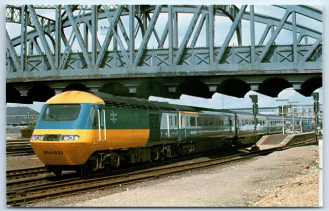 Postcard Railway 125 H.S.T. No 254 032 at Peterborough 1979