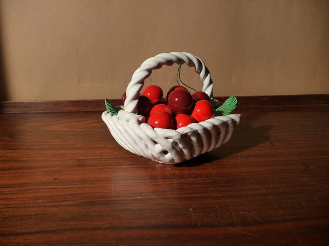 Panier De Cerises  Bassano /Capodimonte - Italie - Tbe