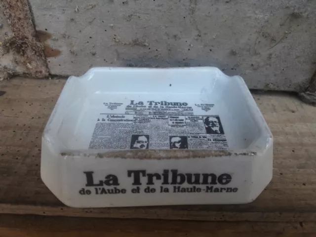 cendrier/vide poche céramique Lunéville journal La Tribune art populaire grenier