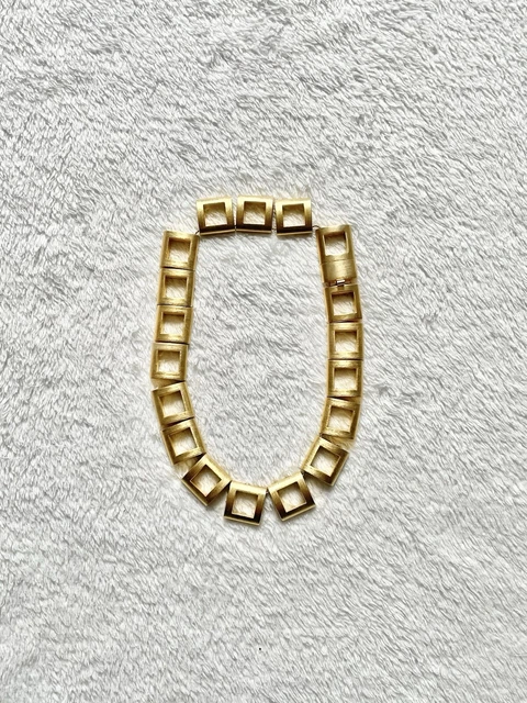 Collier Helena Rubinstein - Occasion, Ayant été Porté