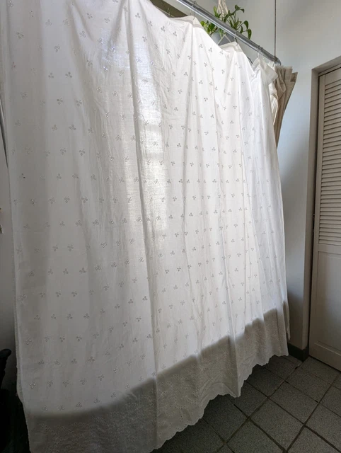 Vintage Eyelet White Fabric Shower Curtain - Country, Cottage, Shabby Chic GUC!