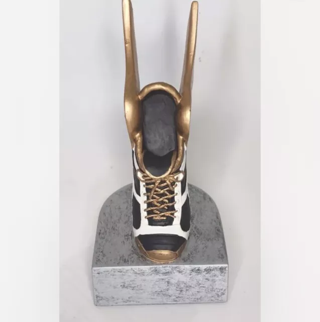 Fast Feet Sneaker Wings Trophy Award / Decor Resin Sculpture