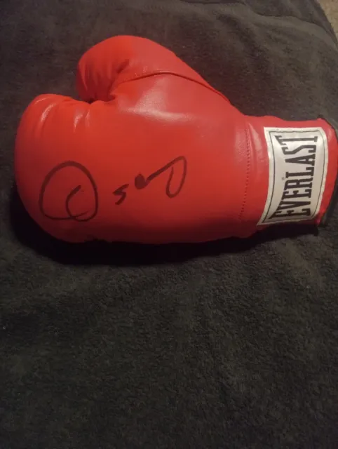 Oscar De La Hoya Autographed Signed Boxing Glove