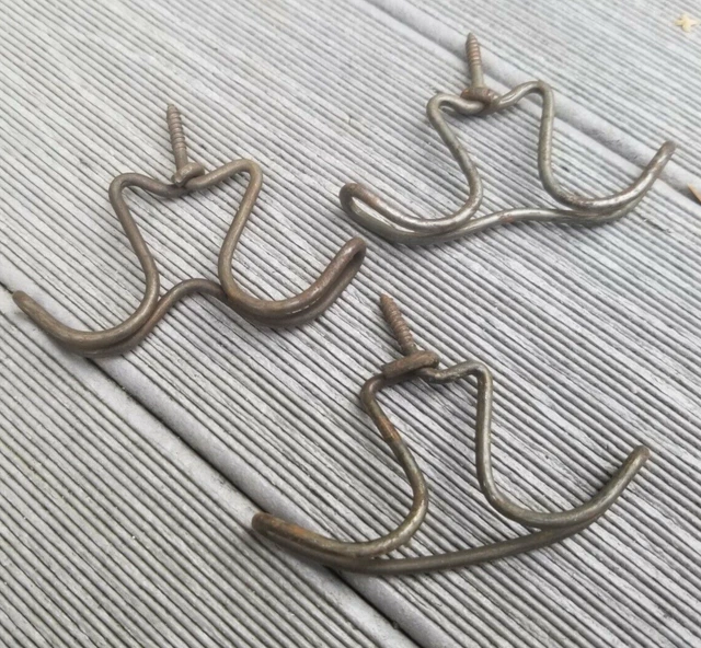 3 Vintage 1930 Farmhouse Bent Metal Wire Coat Hooks Screw Top Hardware