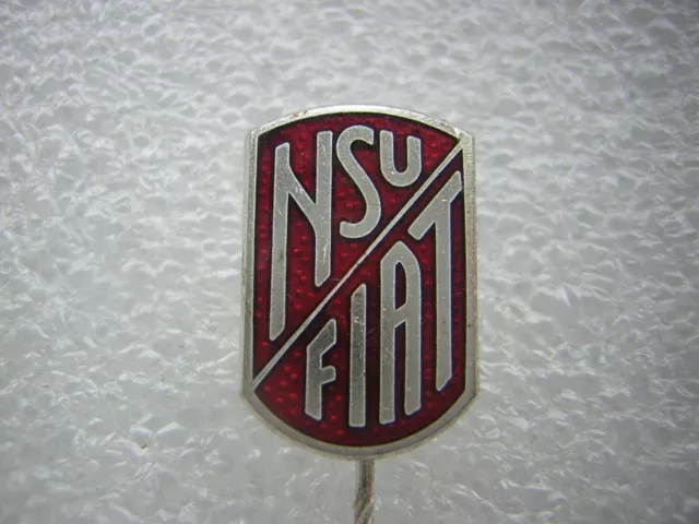 altes Abzeichen - NSU/FIAT - Auto Automobil - Anstecknadel - Nadel ca. 1,8 cm