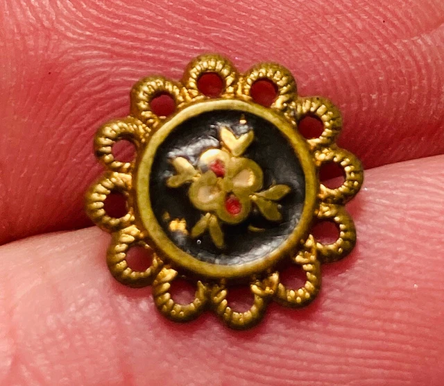 Antique Vintage Tiny Enameled Metal Button With Scalloped Rim 7/16”