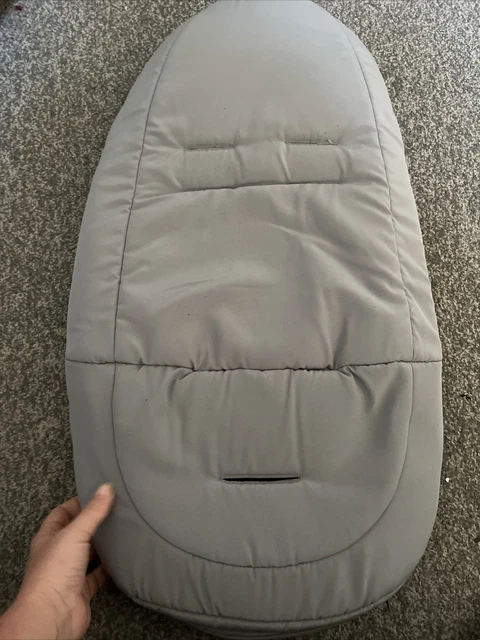 Quinny Moodd Buzz Zapp Baby Neugeborenes Kokonnest Kuscheltiere Fußmuff Einsatz-Winter 3