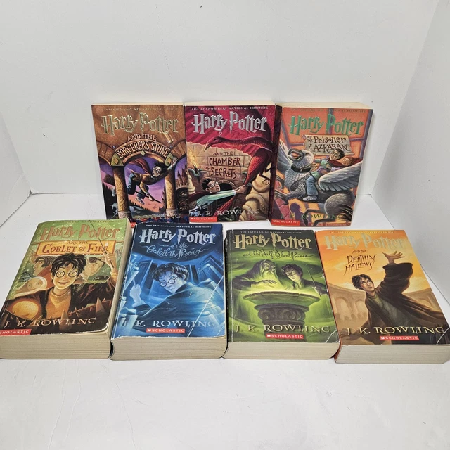 HARRY POTTER Complete Book Set 1-7 Soft Cover Paperback PB Collection Scholastic