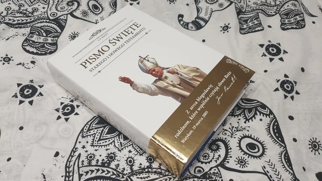 Biblia Rodzinna DUŻA Pismo Święte Stary i Nowy Testament Polish Bible FREE P&P