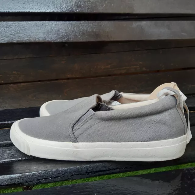 Fat face plimsolls store