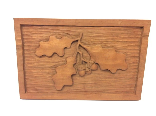 Hand Carved Oak Leaf Acorn Signed D Vogt 1986 Wall Plaque Wooden