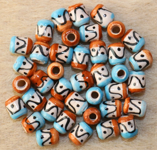25 handbemalte Peru Keramik Perlen, 6mm Walze Zylinder hellblau Perle Basteln
