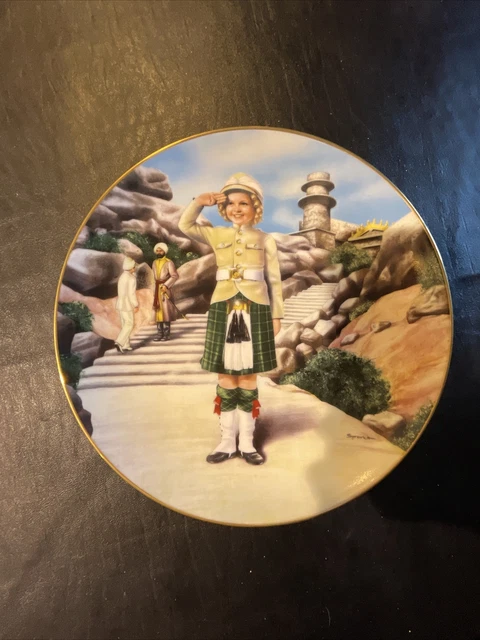 Danbury Mint - SHIRLEY TEMPLE Collector Plate - "Wee Willie Winkie"