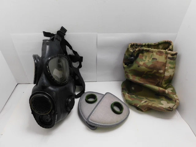 US Military Gas Mask M17A1/2 Field Protective Biological Chemical-Extra Filters US Military Gas Mask M17A1/2 Field Protective Biological Chemical-Extra Filters